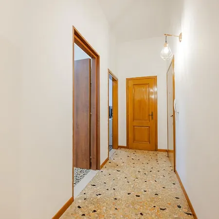 Tatiana Flat-10 Minutes From Apartman *