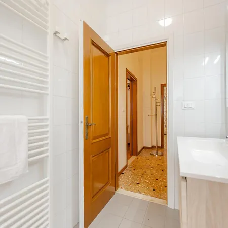 아파트 Tatiana Flat-10 Minutes From *