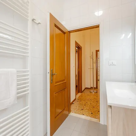 Apartment Tatiana Flat-10 Minutes From *